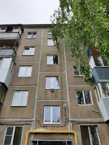 Выполнена герметизация межпанельных швов и замена деревянных окон на окна ПВХ в многоквартирном доме по адресу ул. Грязнова д.9
